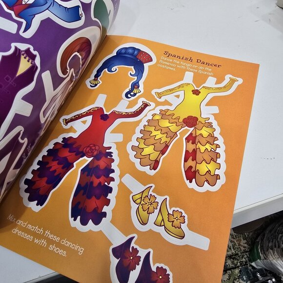 Set Of 4 Dress Up Dolls  Paper Doll Books Uncut Fashions - Picture 6 of 16